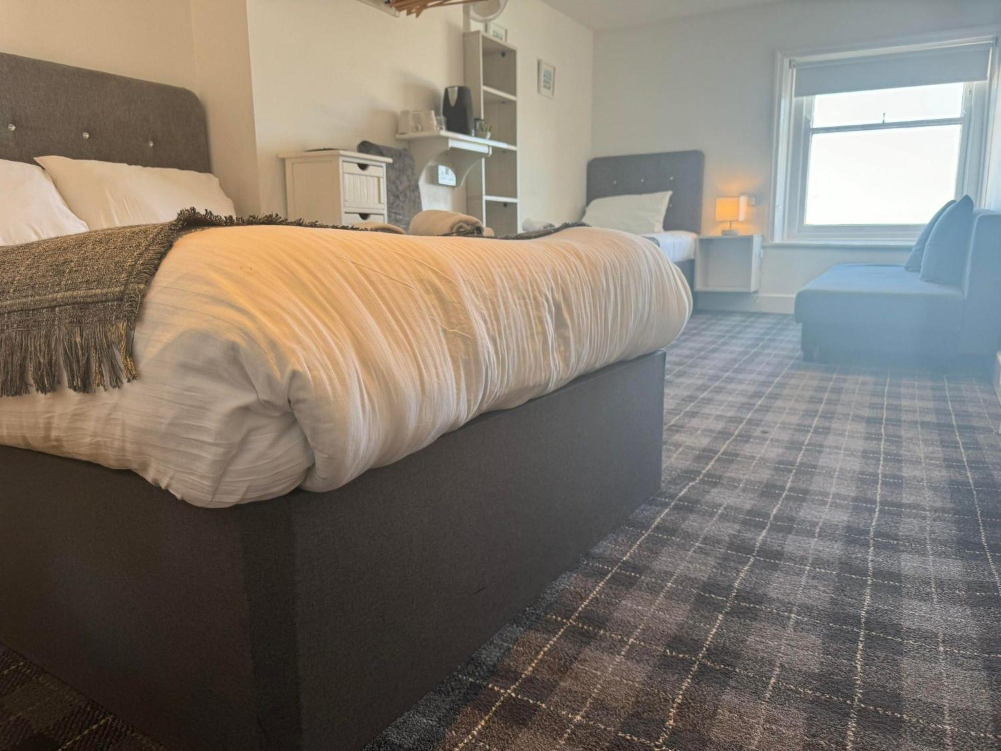 The Jubilee Hotel East - With Spa Facilities & Smokehouse - Newly Refurbished Facilities Weymouth Eksteriør bilde