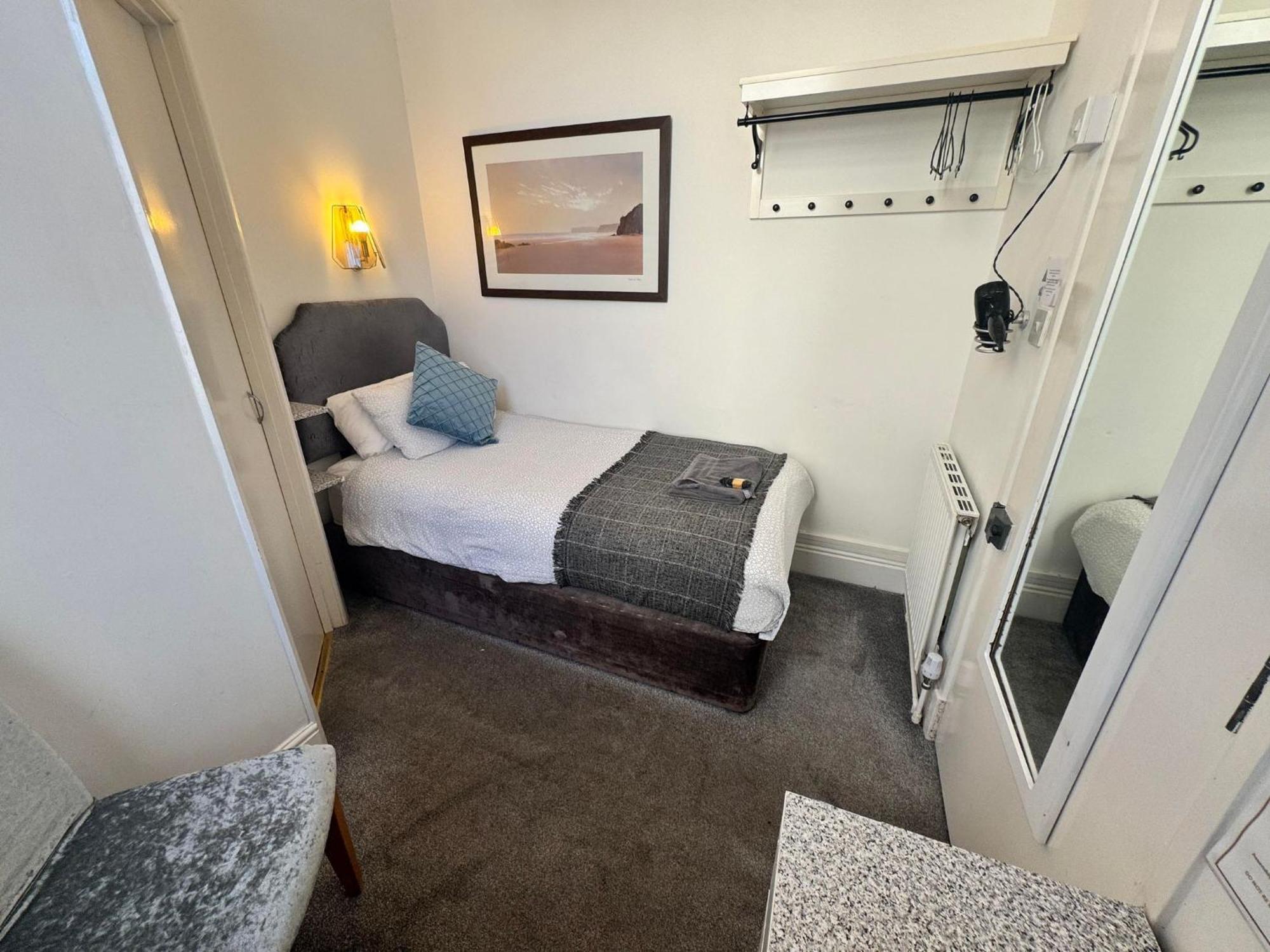 The Jubilee Hotel East - With Spa Facilities & Smokehouse - Newly Refurbished Facilities Weymouth Eksteriør bilde